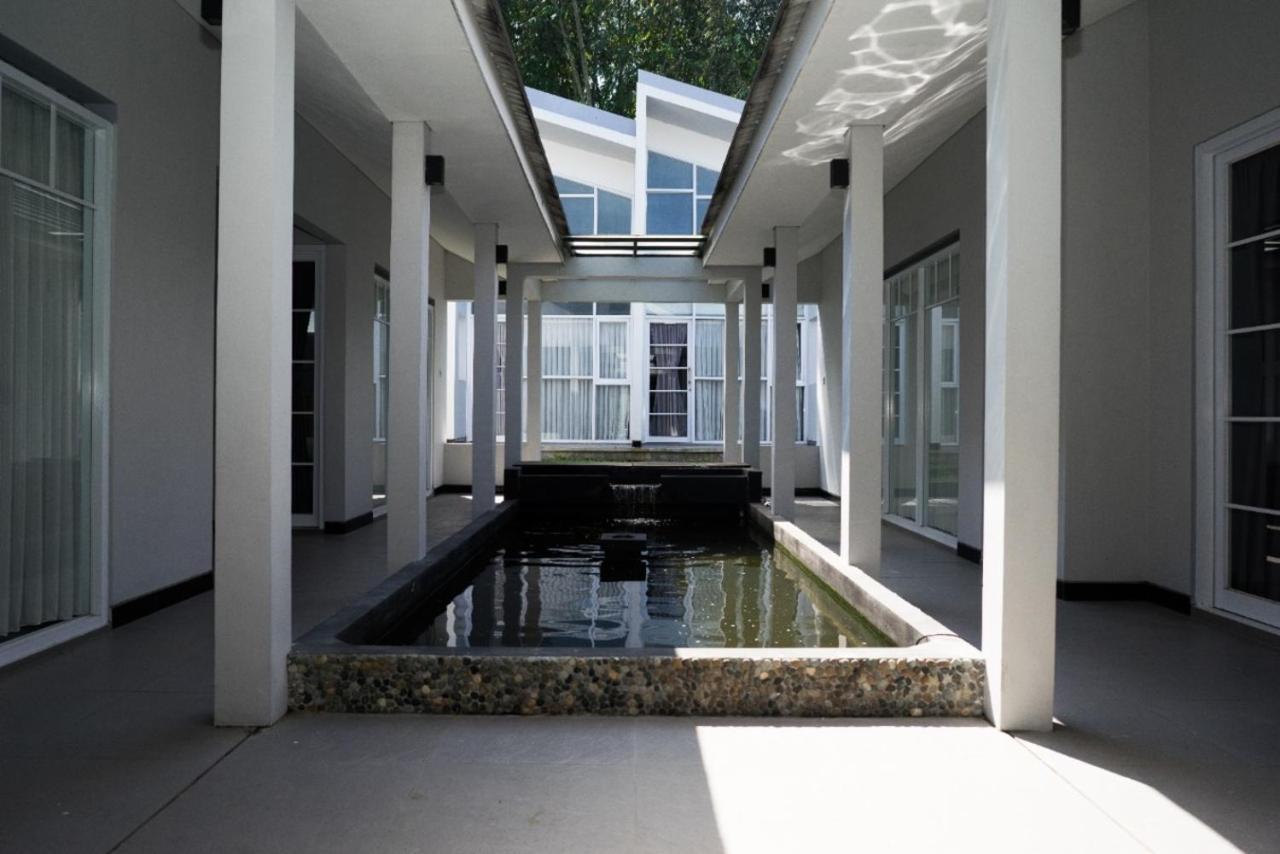 Villa Languket I Bedojo Екстер'єр фото